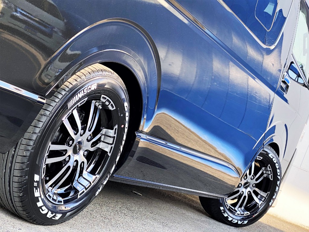 ボディーラインにベストマッチのホイール！！