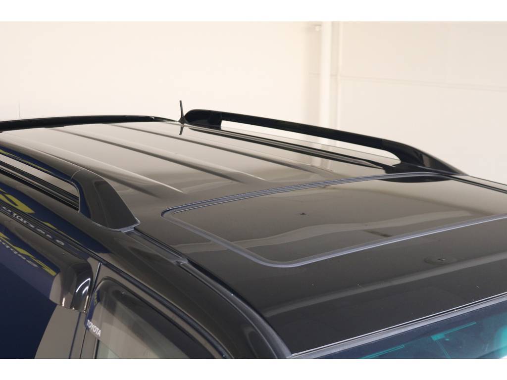 ルーフの状態も良好です♪