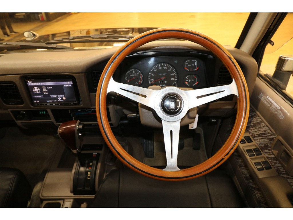 ナルディウッドステアリング☆新品ウッドシフトノブ☆
