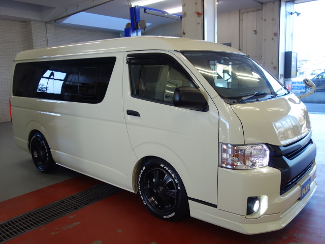 ライトイエロー特設カラー入庫！！