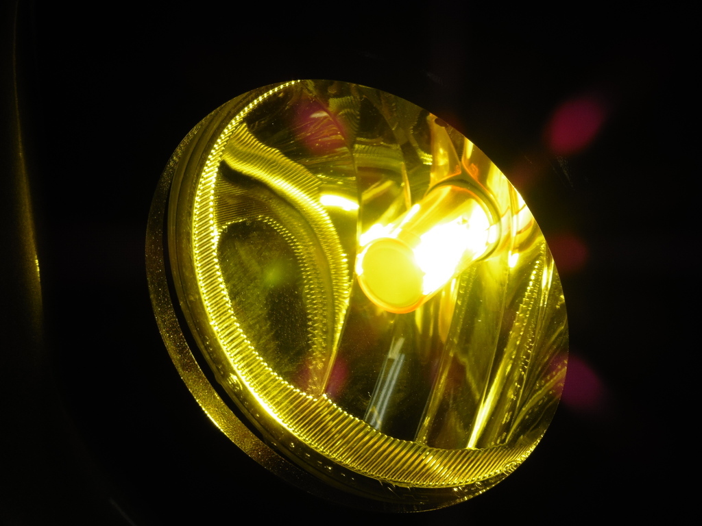 ヴァレンティー製ＬＥＤフォグライトに変更済み！！