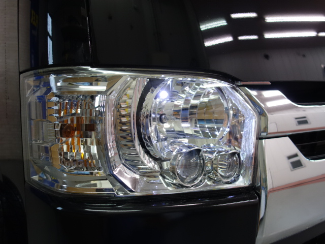 メーカーオプションのＬＥＤヘッドライト装備！！