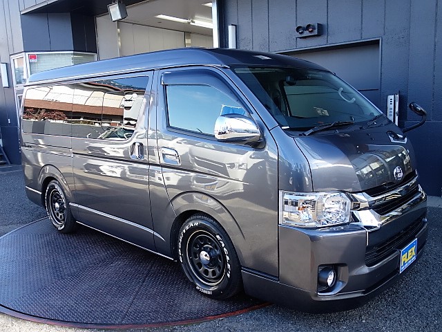 特別仕様車ダークプライムセレクションになります！！