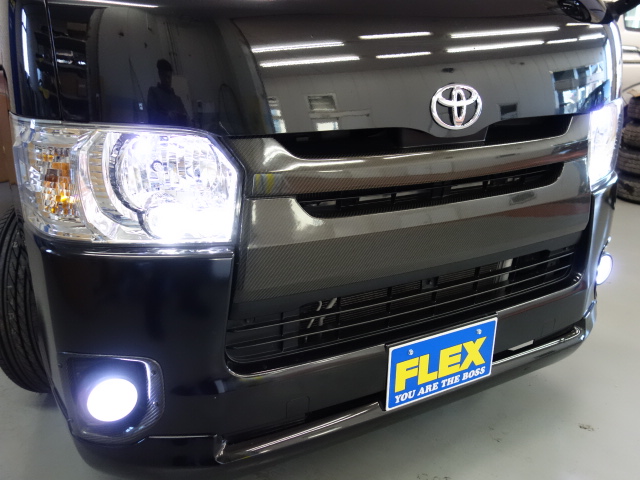 ＬＥＤヘッドライト、フォグもＬＥＤ球に変更済み！！