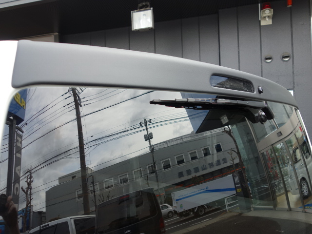 ＥＳＳＥＸ製リアウイング装着済み！！