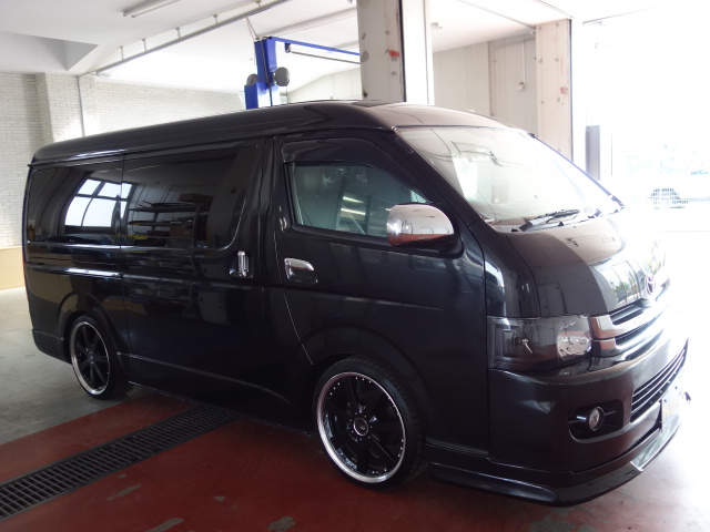 ２７００ｃｃガソリン２ＷＤになります！！