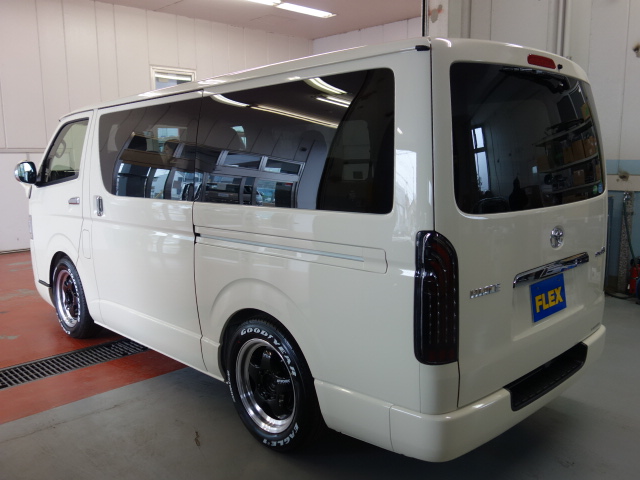 新車Ｓ－ＧＬ特設ライトイエローガソリン入庫しました！！納期に時間のかかるライトイエロー！！