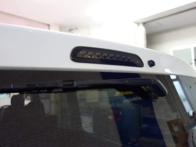 ヴァレンティー製ＬＥＤハイマウントライト装着済み！！