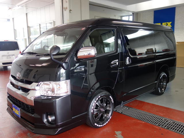 新車ワゴンＧＬ４ＷＤファミリーに人気のＲ１シートアレンジツインナビパッケージ入庫致しました！！