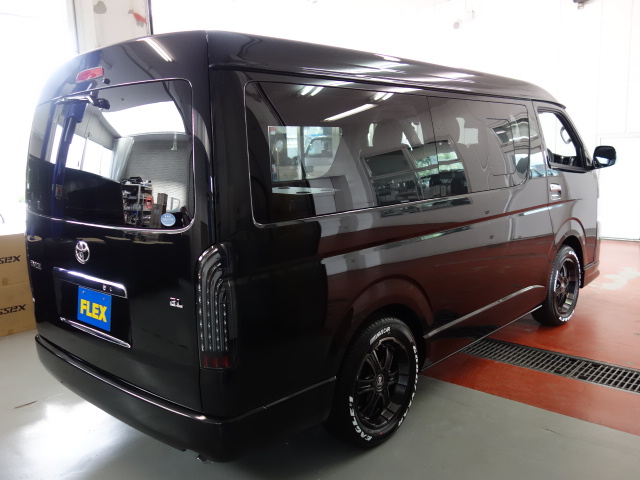 新車ワゴンＧＬ４ＷＤファミリーに人気のＲ１シートアレンジツインナビパッケージ入庫致しました！！