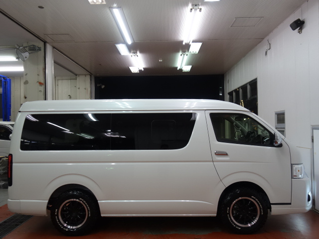 ３１年式ワゴンＧＬ２７００ガソリン４ＷＤ当店試乗車、カスタム多数社外パーツ多数装備済み！！
