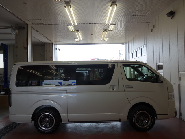 新車５０周年特別仕様車２８００ディーゼル４ＷＤナビパッケージ完成しました！！