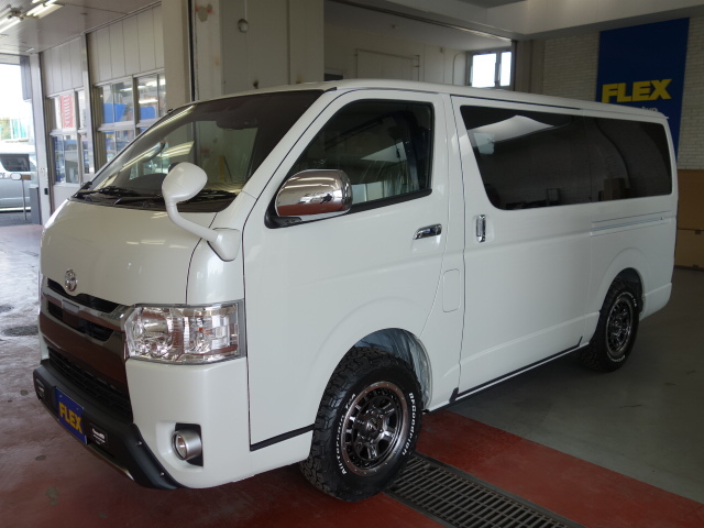 新車５０周年特別仕様車２８００ディーゼル４ＷＤナビパッケージ完成しました！！