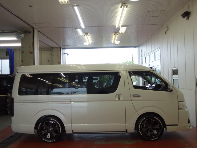３１年式ファインテックツアラー４ＷＤワンオーナー車両カスタム済み車入庫致しました！！