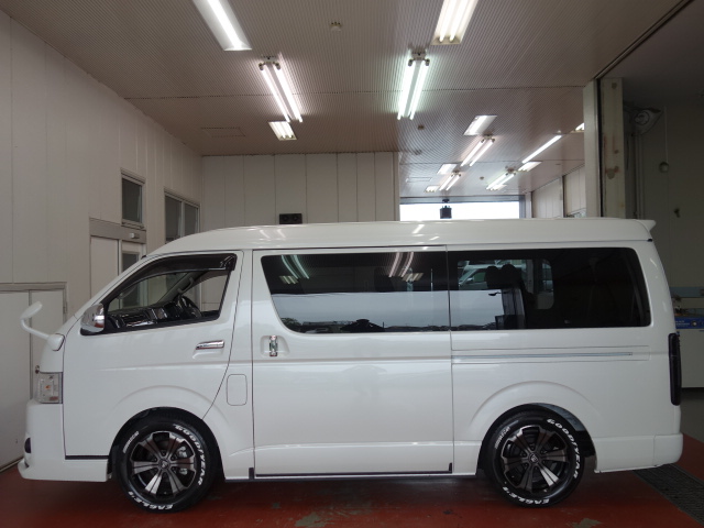 ３１年式ファインテックツアラー４ＷＤワンオーナー車両カスタム済み車入庫致しました！！