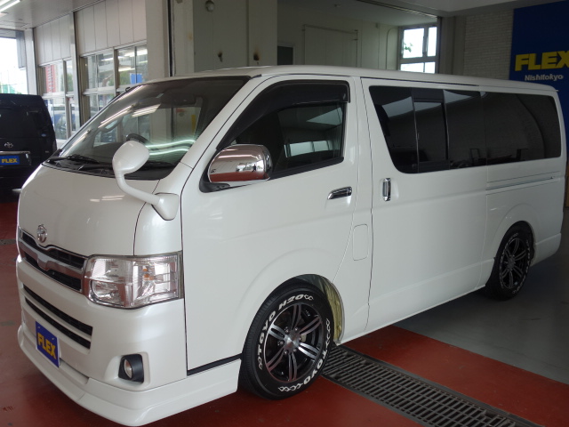 買取直販２４年３型後期モデルスーパーＧＬパールホワイト入庫致しました！！社外パーツ多数装備！！