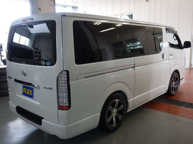 買取直販２４年３型後期モデルスーパーＧＬパールホワイト入庫致しました！！社外パーツ多数装備！！