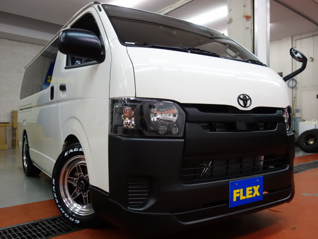 新車ハイエースＤＸスポーツパッケージ完成致しました！！店頭在庫車、即納車可能になります！！