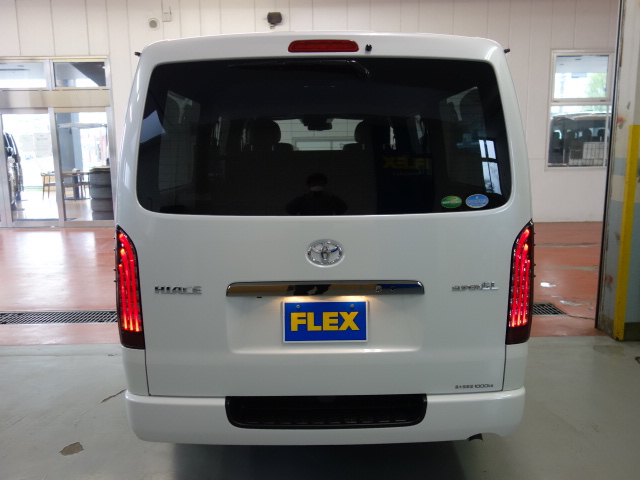 新車ダークプライムⅡ２８００ディーゼルターボナビパッケージ完成致しました！！店頭在庫車、即納車可能になります！！