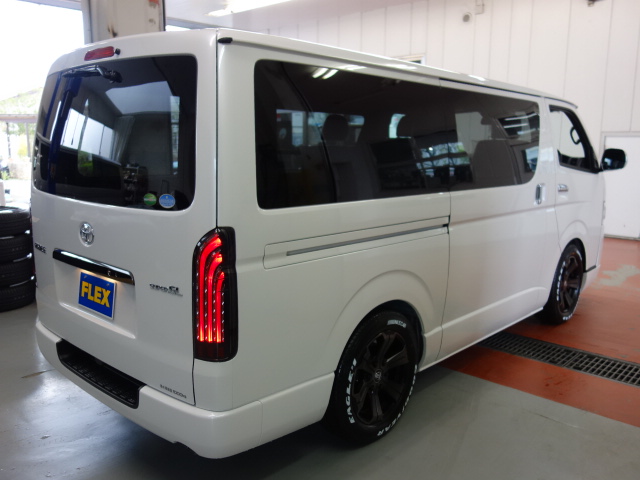 新車ダークプライムⅡ２８００ディーゼルターボナビパッケージ完成致しました！！店頭在庫車、即納車可能になります！！