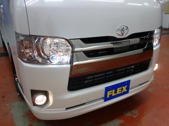 新車ハイエースＶダークプライムⅡ２８００ディーゼル４ＷＤナビパッケージ完成致しました！！店頭在庫車、即納車可能になります！！