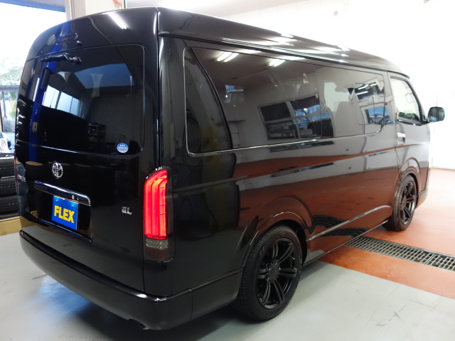 新車ワゴンＧＬブラックカスタムコブラボンネットオーバーフェンダーツインナビパッケージ完成致しました！！