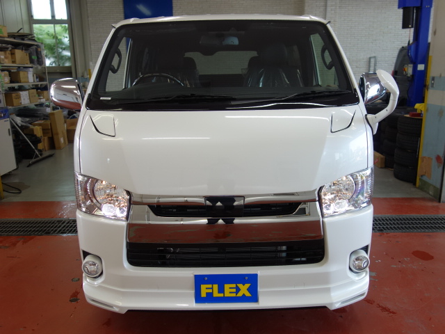 新車ハイエースＶダークプライムⅡバックナインフルエアロＫＩＴ完成致しました！！店頭在庫車、即納車可能になります！！