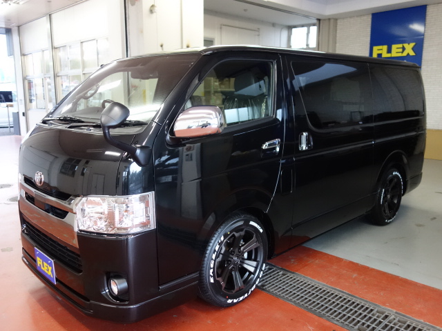 新車ハイエースＶダークプライムⅡ２０００ガソリン両側パワースライドドア装備ナビパッケージ完成致しました！！