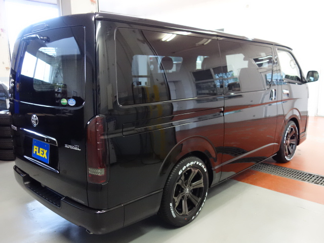 新車ハイエースＶダークプライムⅡ２０００ガソリン両側パワースライドドア装備ナビパッケージ完成致しました！！
