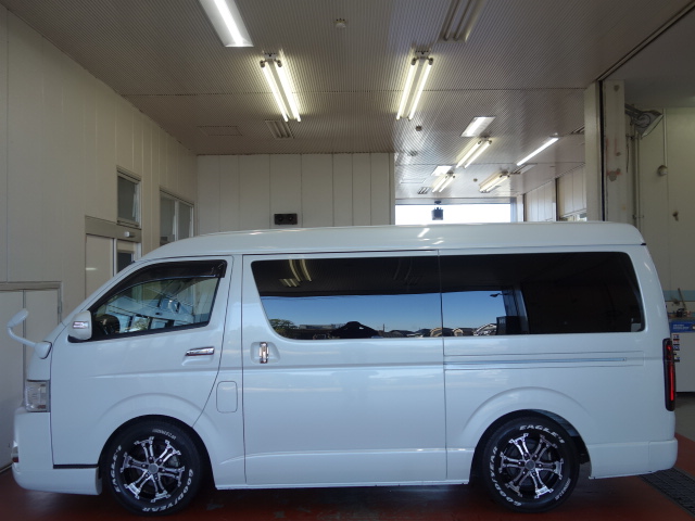 ２７年式ワゴンＧＬ２ＷＤアレンジＳＴシートアレンジ、ロングスライドレール、フルフラット専用床張り施工済みの１台入庫致しました！！