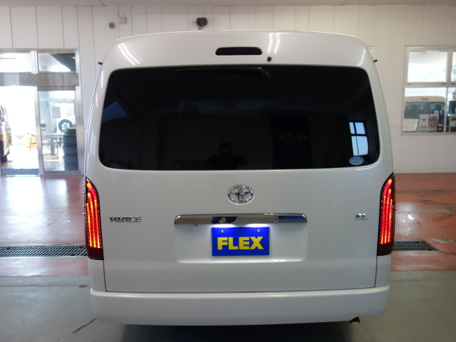 ２７年式ワゴンＧＬ２ＷＤアレンジＳＴシートアレンジ、ロングスライドレール、フルフラット専用床張り施工済みの１台入庫致しました！！