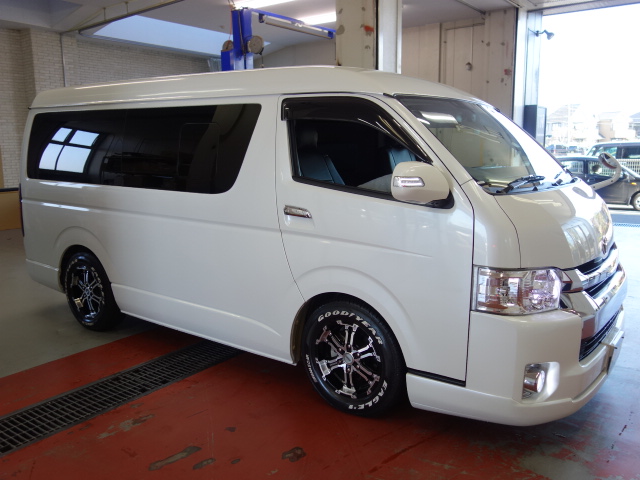 ２７年式ワゴンＧＬ２ＷＤアレンジＳＴシートアレンジ、ロングスライドレール、フルフラット専用床張り施工済みの１台入庫致しました！！