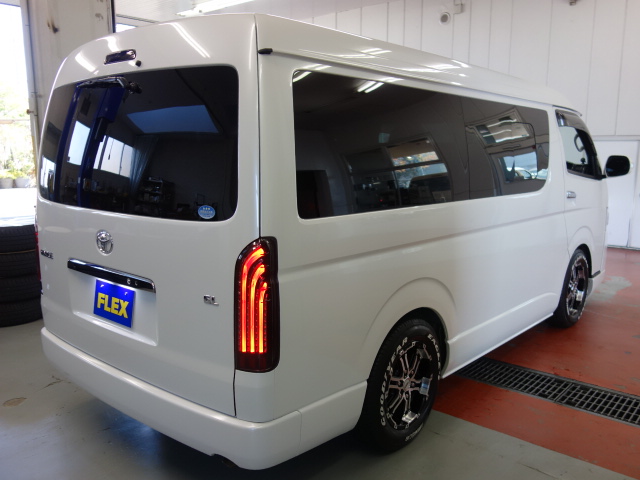 ２７年式ワゴンＧＬ２ＷＤアレンジＳＴシートアレンジ、ロングスライドレール、フルフラット専用床張り施工済みの１台入庫致しました！！