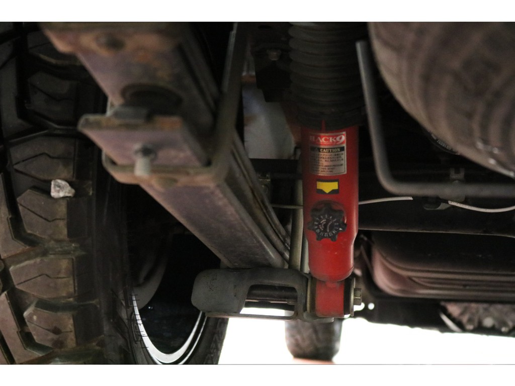 バックナイン製ショックアブソーバー交換済み！！