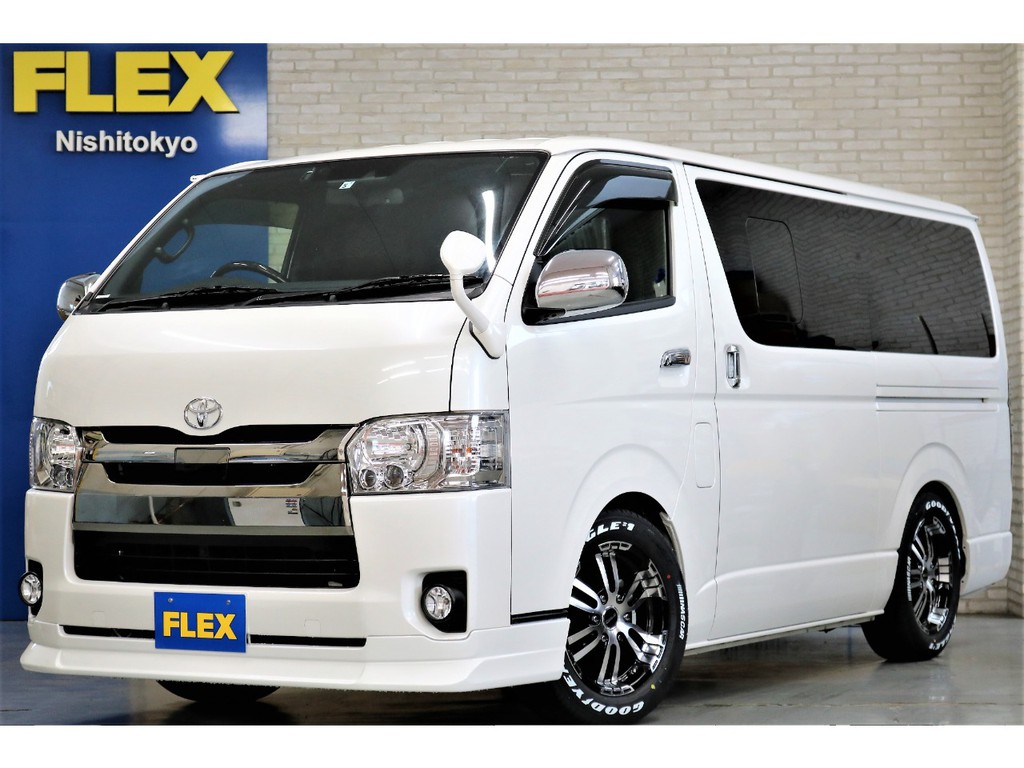 令和２年式ハイエースＶダークプライムⅡ２０００ガソリンカスタム車両入庫致しました！！外装、内装コンプリート済みの１台！！店頭在庫車、即納車もご対応可能になります！！