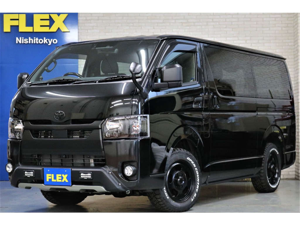 令和３年式ハイエースＶダークプライムⅡ２８００ディーゼルターボ４ＷＤブラックエディション入庫！！床張り施工ベットＫＩＴデットニング施工済み！！非常にお買い得な１台！！