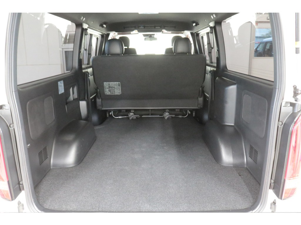 令和1年式ダークプライムⅡ２０００ガソリンモデリスタフルエアロＫＩＴ装着車両入庫致しました！！新品１７インチアルミ２インチローダウン済み！！社外パーツ多数装備済み！！