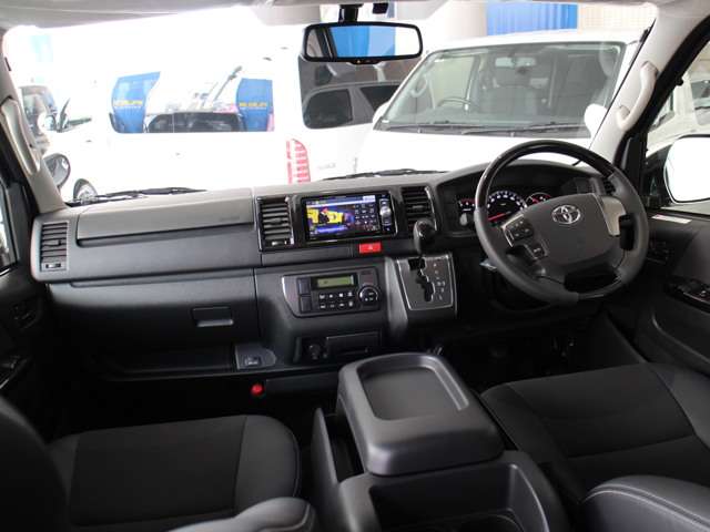 ★ハイエース＆レジアスエース最大級専門店★豊富な在庫の中から。ライフスタイルに合ったお車をご提案！！気になる燃費、お得な装備、希少な特別仕様車、カスタム、なんでもご相談ください！！