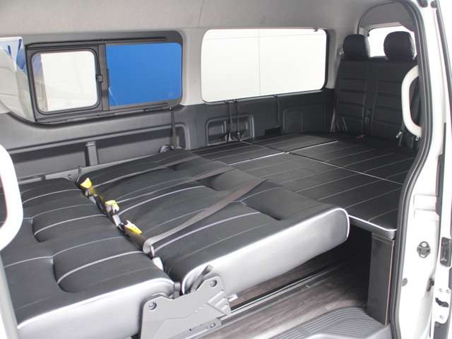 カーセンサー認定も随時行ってます！ハイエース・レジアスエース車種専属の熟練メカニックによる厳しいチェックに合格した車を展示・販売！！