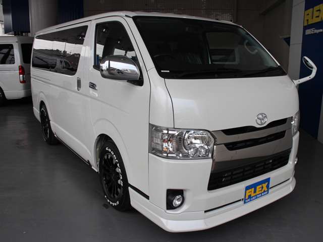 納車後のアフターサポートもお任せください！新車にはメーカー保証付き、中古車にはＦＬＥＸ安心整備保証がついております！ご納車後のカスタムのご相談も承っております！