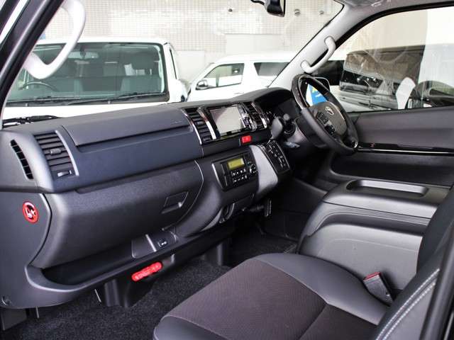 ★ハイエース＆レジアスエース最大級専門店★豊富な在庫の中から。ライフスタイルに合ったお車をご提案！！気になる燃費、お得な装備、希少な特別仕様車、カスタム、なんでもご相談ください！！