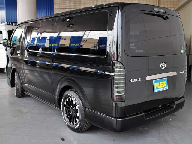 ネットに掲載のない画像や、詳細な車両情報もお気軽に、ハイエース担当スタッフまでお申し出ください。→okegawa@flexnet.jp　または　048-779-9122048-779-9122　まで！