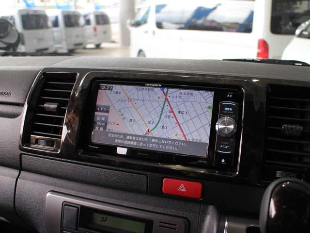 埼玉県桶川市に、ハイエース専門の新車・中古車の展示場を展開！人気のグレード・年式をその場で見比べられます！店頭に並んでいない在庫もご用意できますので皆様のご来場、お問い合わせをお待ちしております。