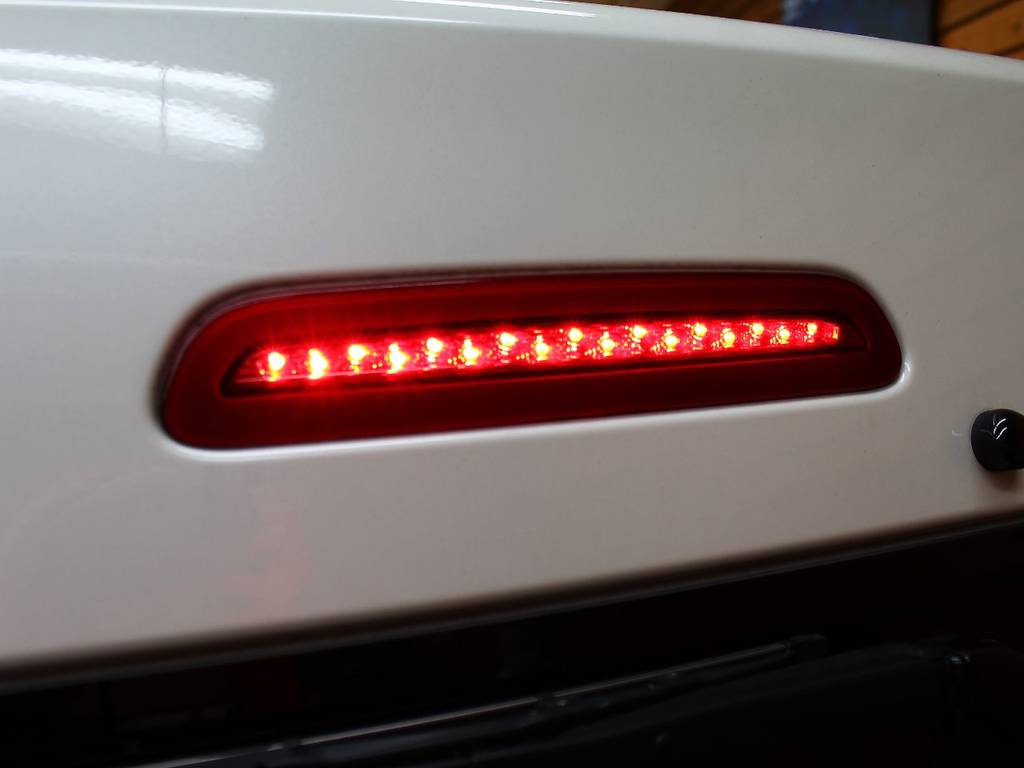 コプラス　ＬＥＤハイマウントストップランプ！