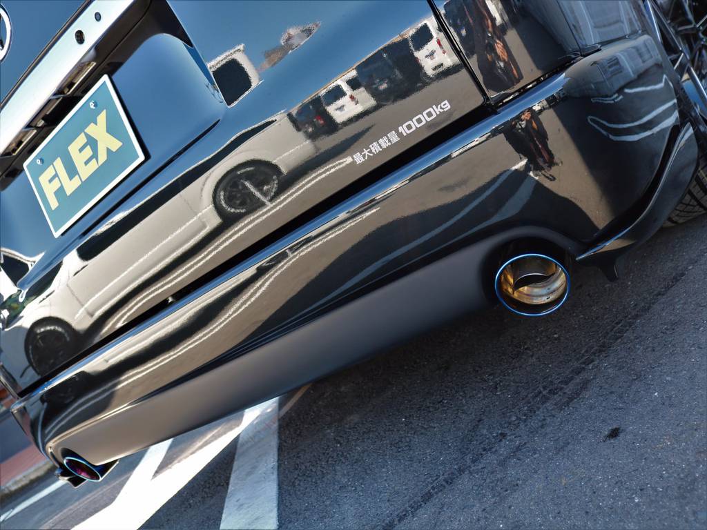 ４１５ＣＯＢＲＡリアバンパー、リアバンパーエクステ、ヒートルージュマフラーカッターが2個ついております！！