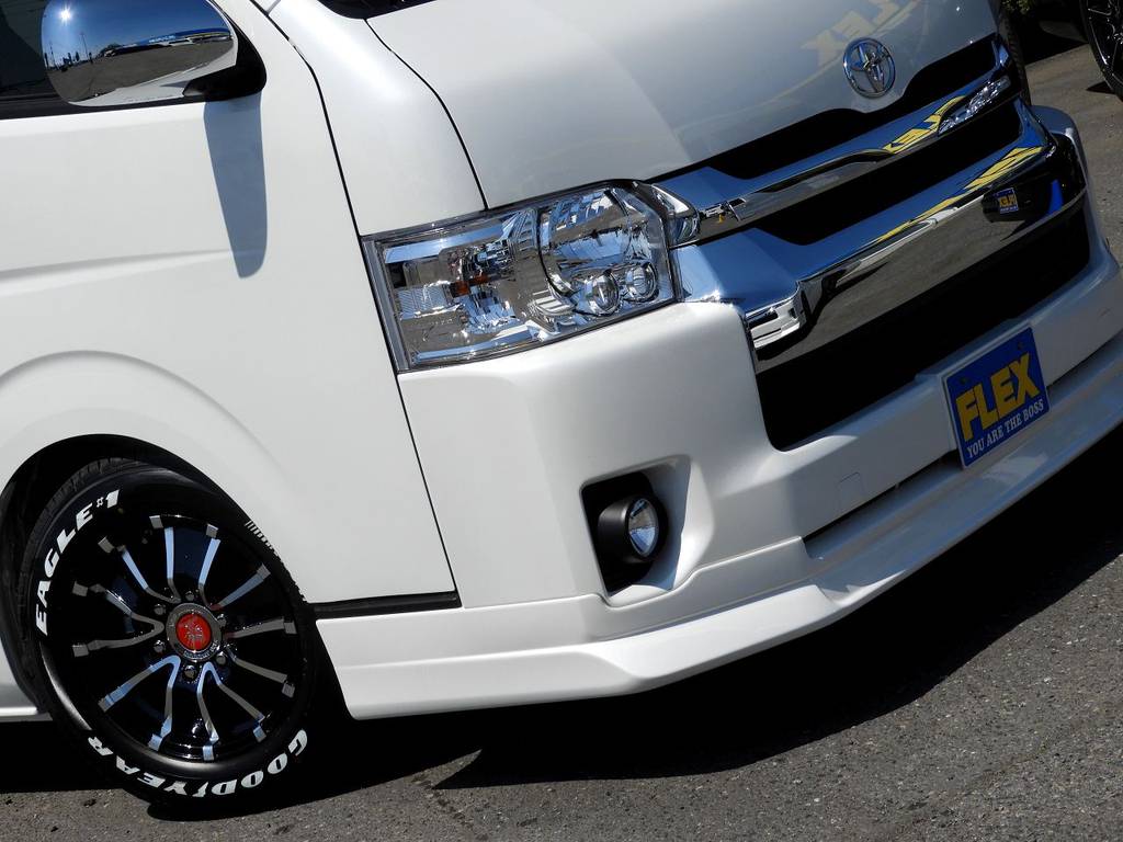ＦＬＥＸ”Delfino Line”リップスポイラー！立体的なデザインがカッコいいです！