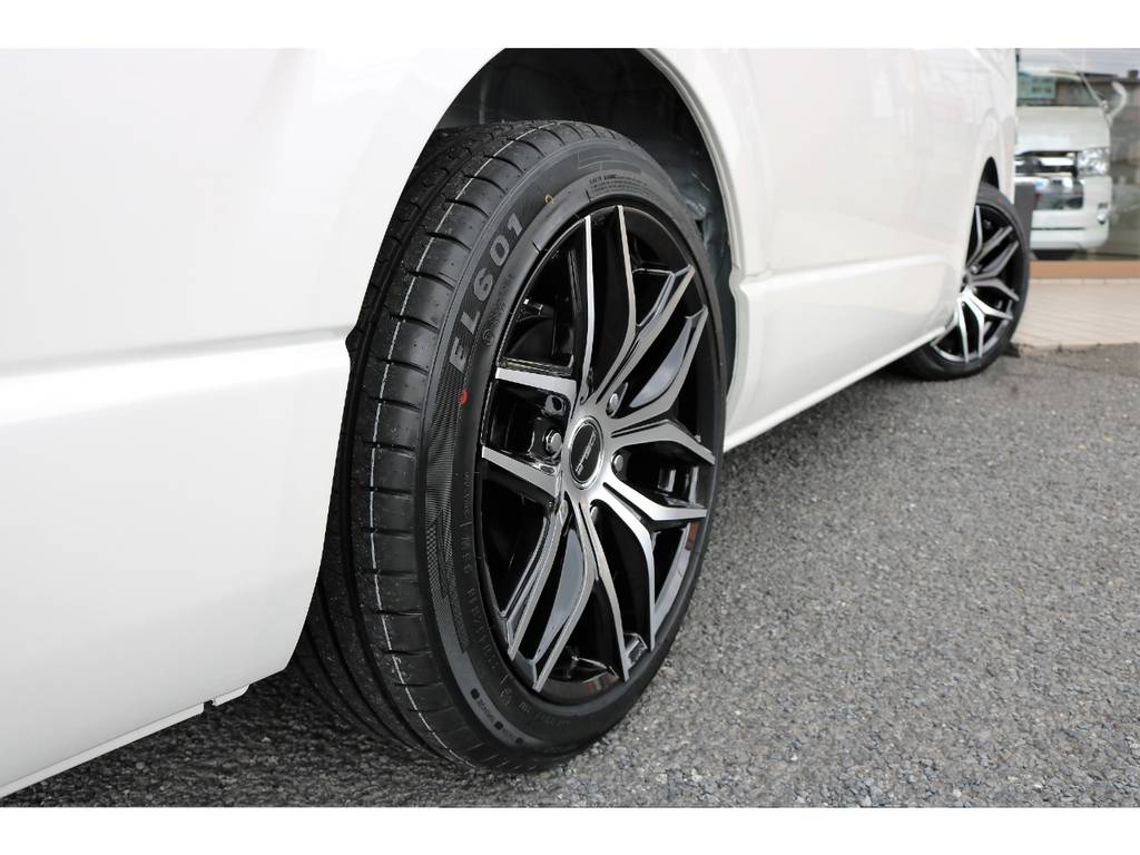 ２インチローダウン済みですので2.1m以下の立体駐車場にも駐車が可能です！