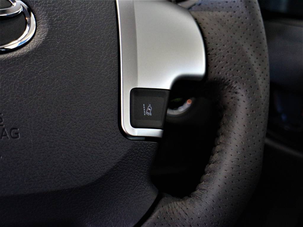 レーンディパーチャーアラート（車線はみ出し）！