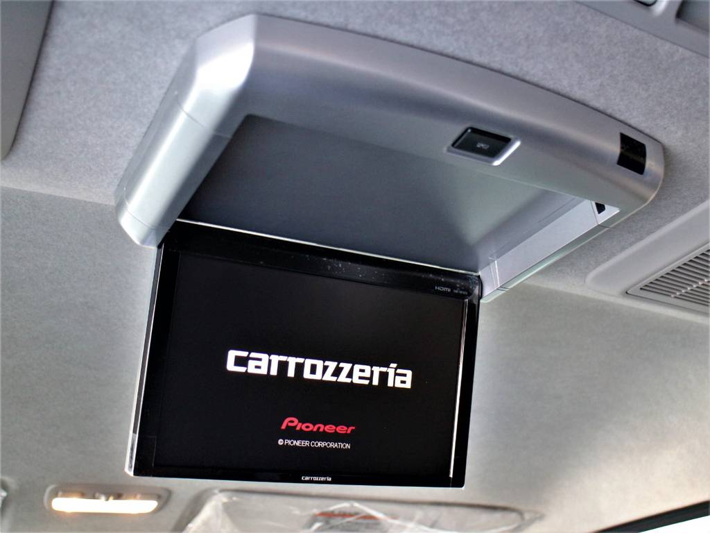 カロッツェリア後席フリップダウンモニター！