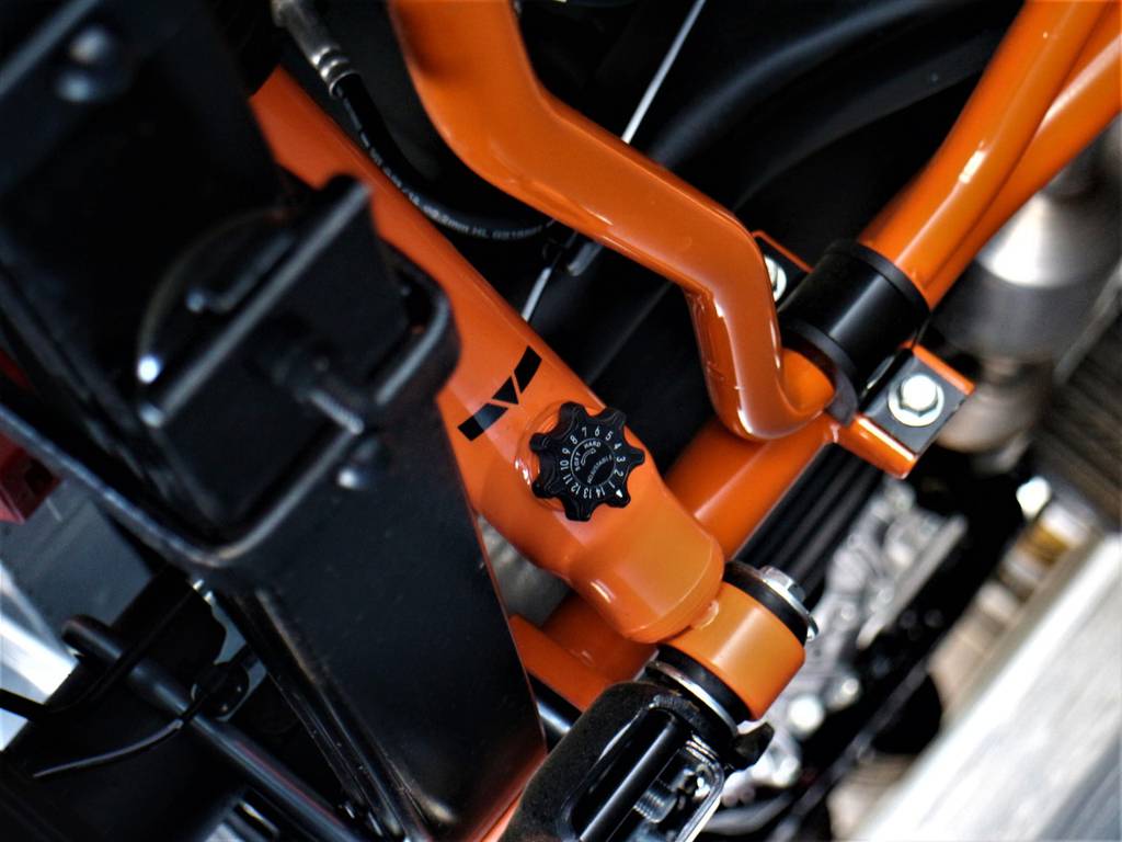 1.15インチローダウン！　ユーアイショックアブソーバー！　ユーアイリアスタビライザー！
